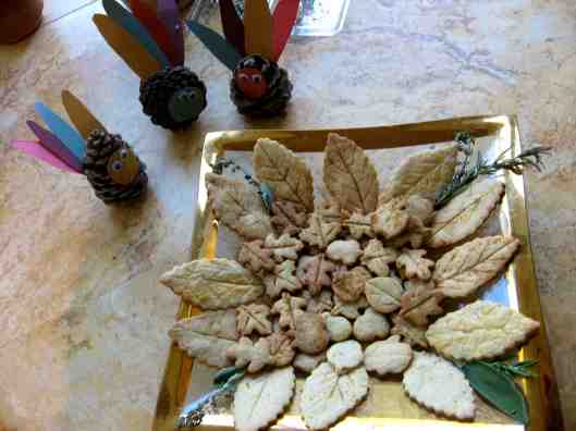 Vanilla Bean Butter Cookies for Thanksgiving | #Recipe via Tsiporah Blog
